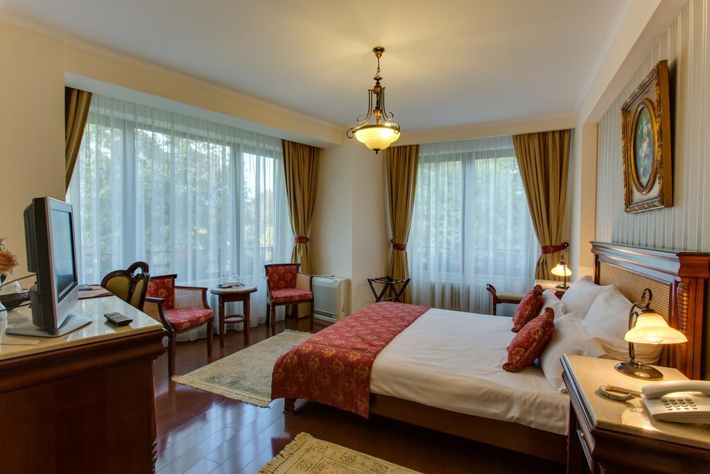 Vila Paris Boutique Hotel Bucarest Camera foto