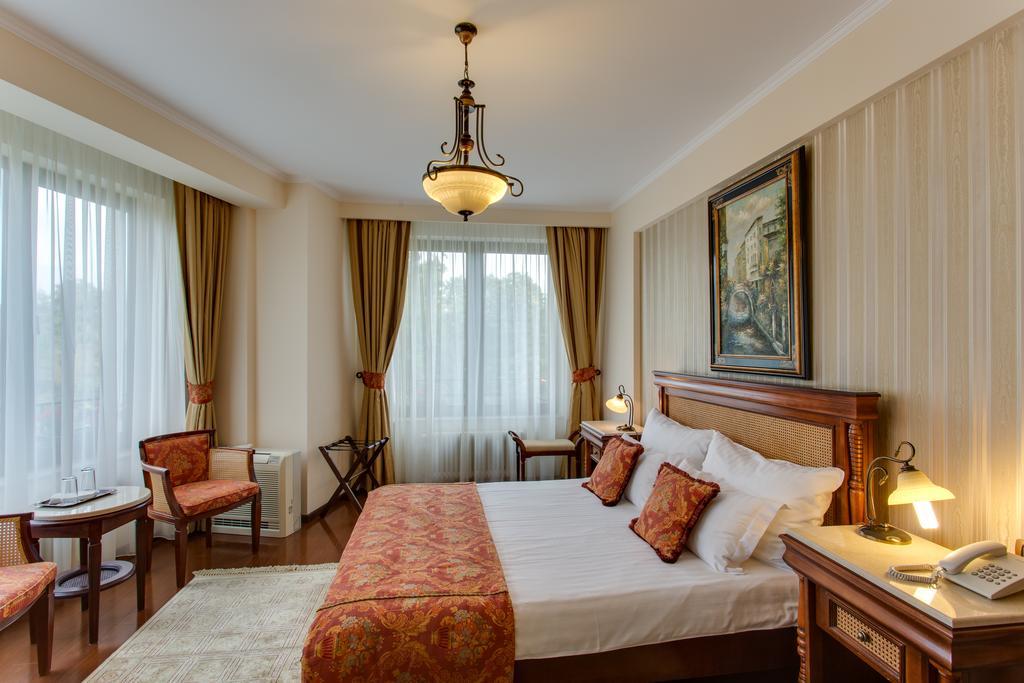 Vila Paris Boutique Hotel Bucarest Camera foto