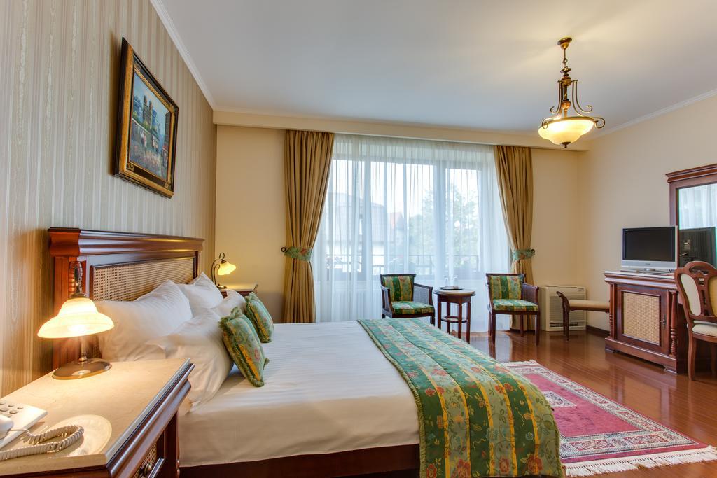 Vila Paris Boutique Hotel Bucarest Camera foto