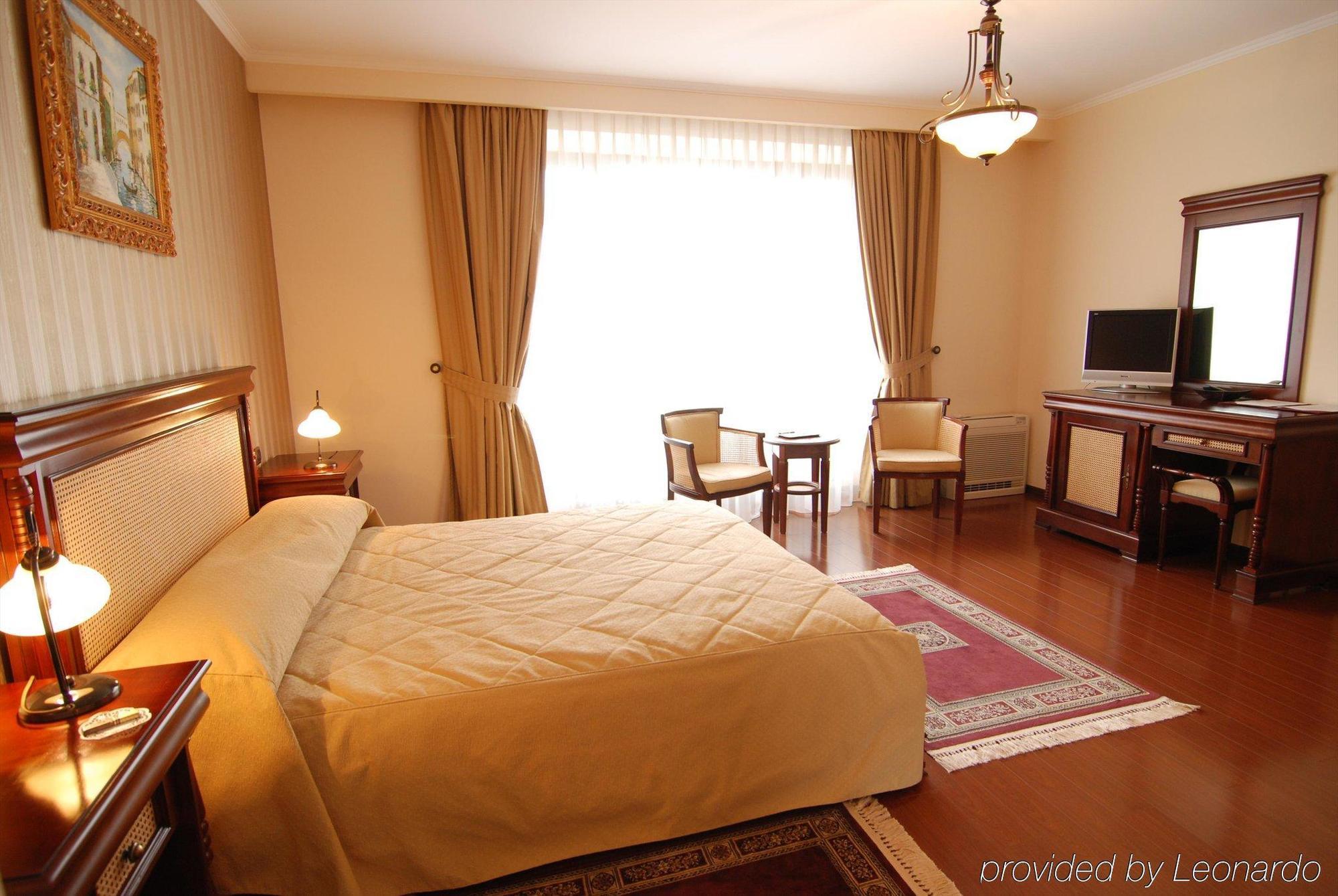 Vila Paris Boutique Hotel Bucarest Camera foto