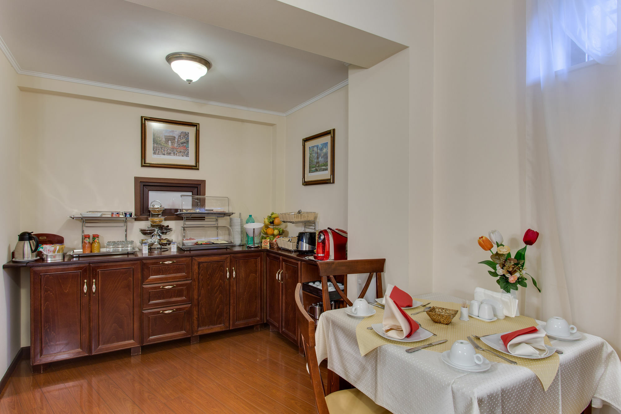 Vila Paris Boutique Hotel Bucarest Esterno foto