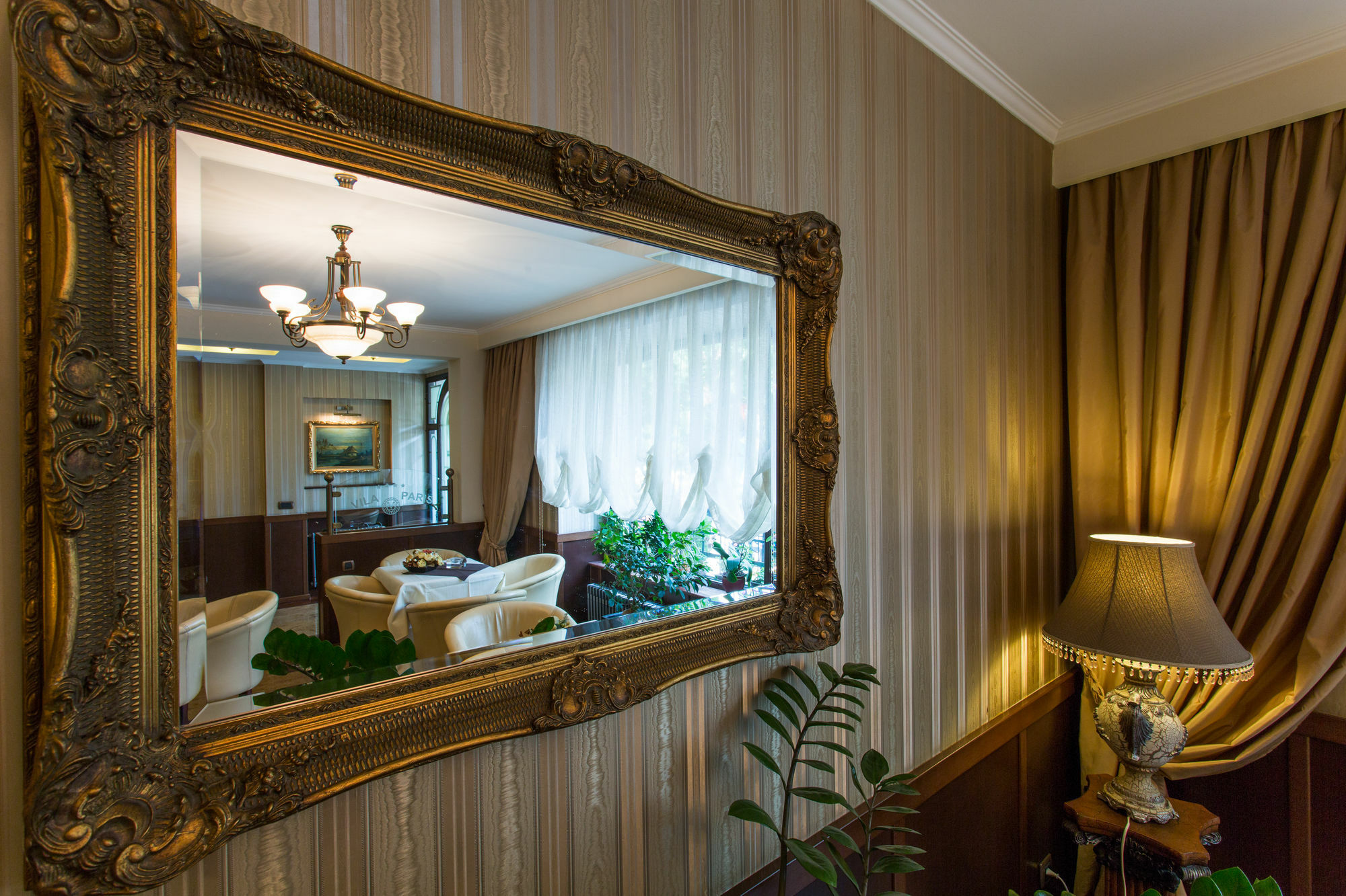Vila Paris Boutique Hotel Bucarest Esterno foto