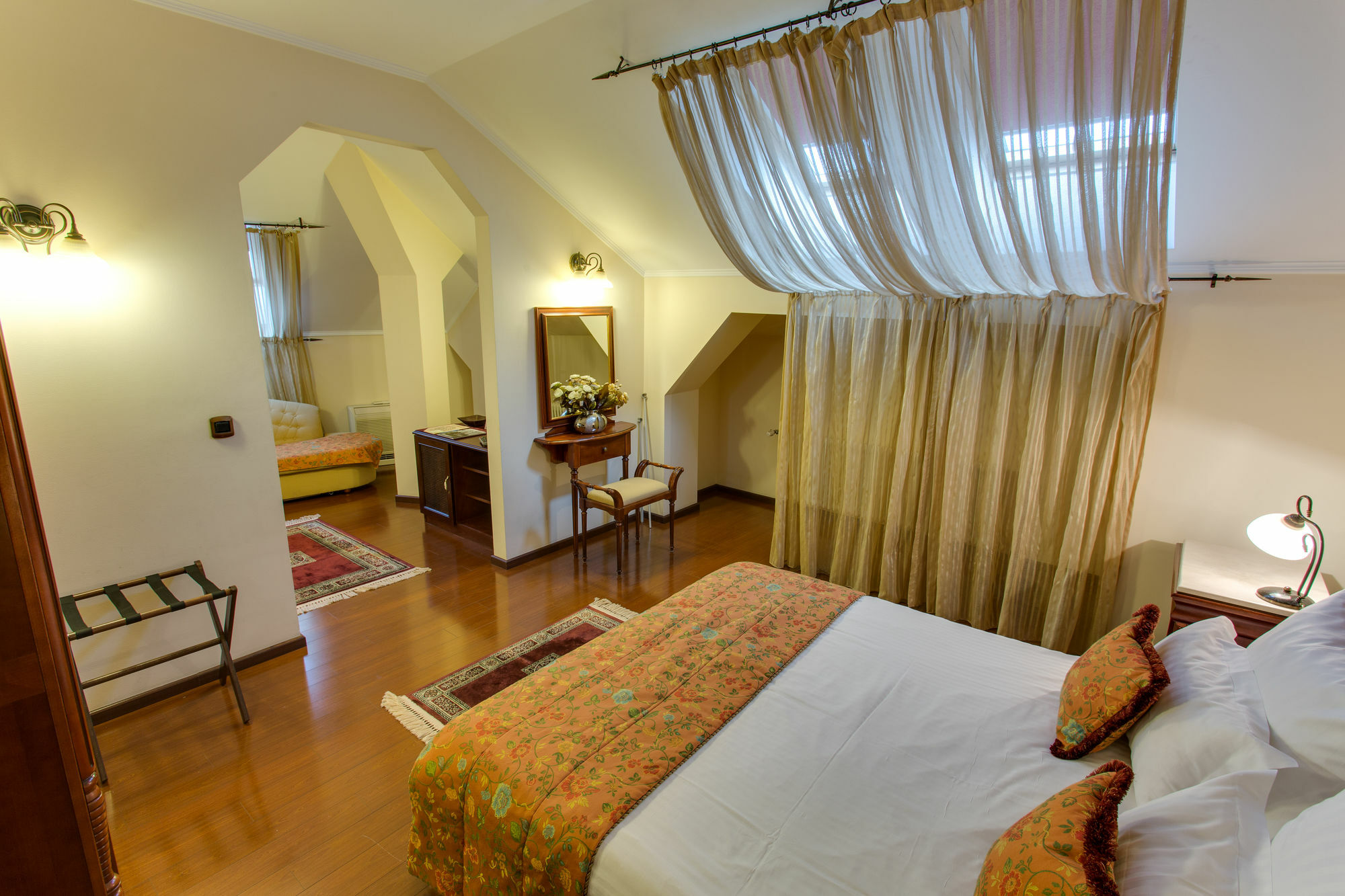 Vila Paris Boutique Hotel Bucarest Esterno foto